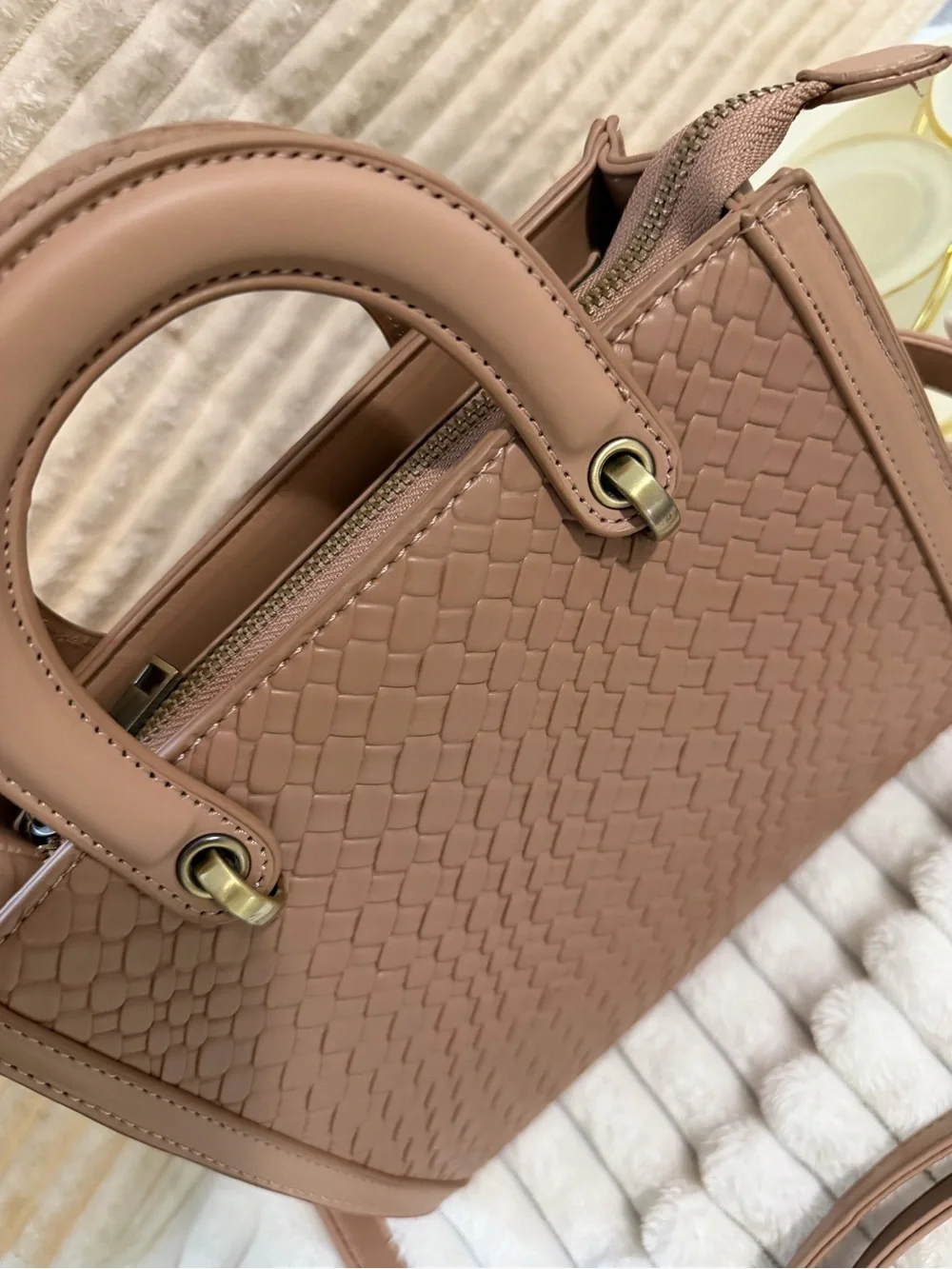 Classic Woven-Texture Tote Bag in Light Brown